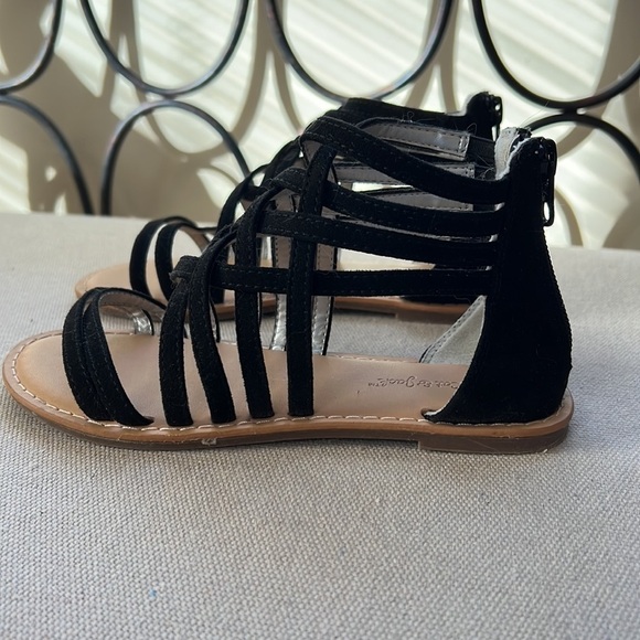 Cat and Jack flat gladiator sandals black velour size 13 - Picture 6 of 10